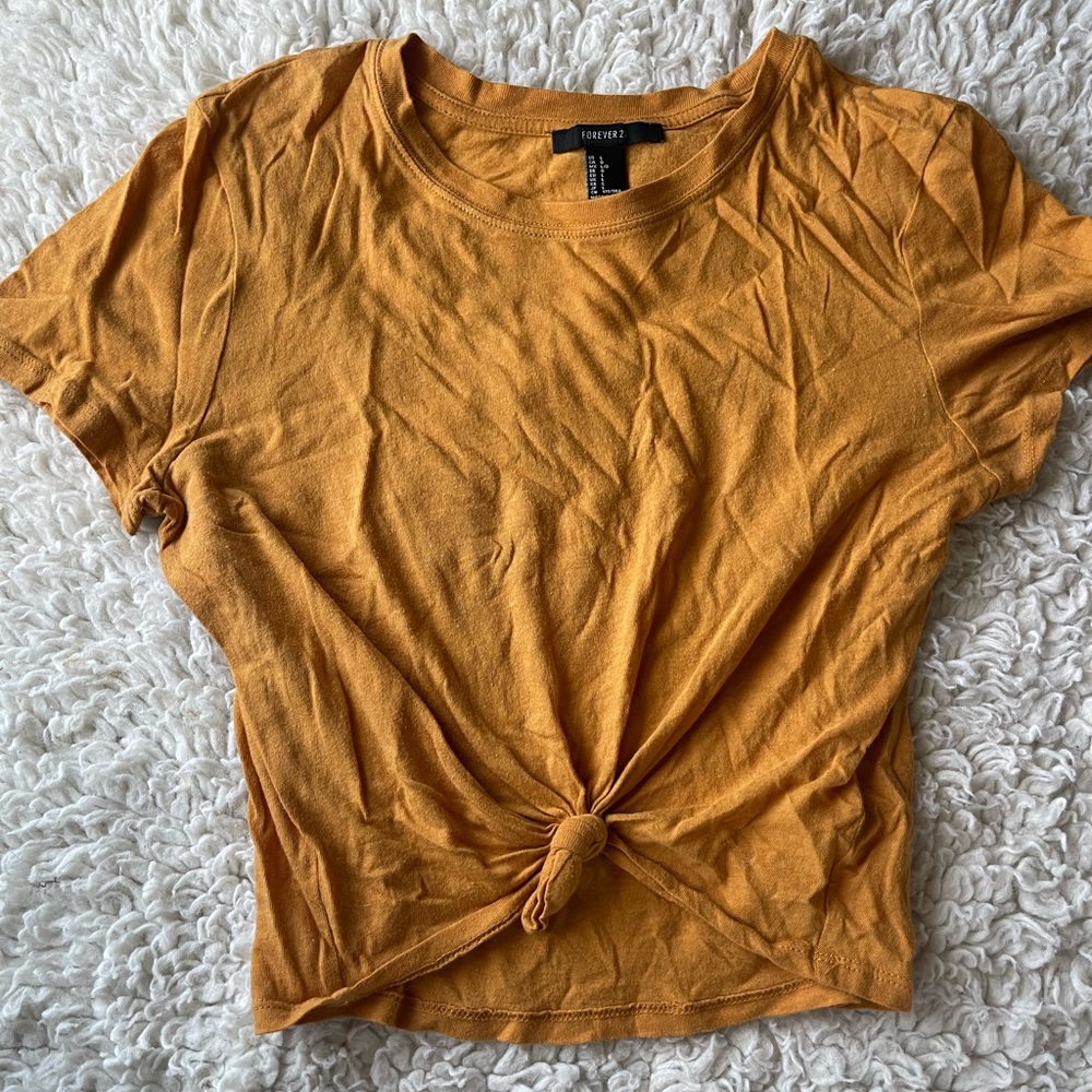 Forever 21 front knotted, cropped shirt